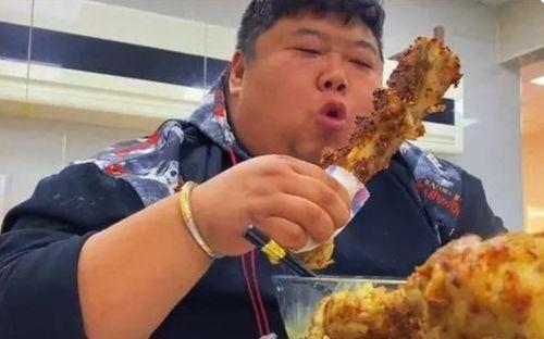 网红母亲吃瓜,揭秘网络红人的家庭生活