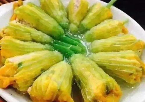 云南网红小伙吃瓜视频,一场接地气的美食盛宴