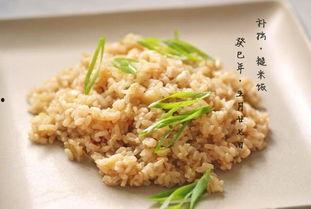 网红吃角瓜拌饭图片