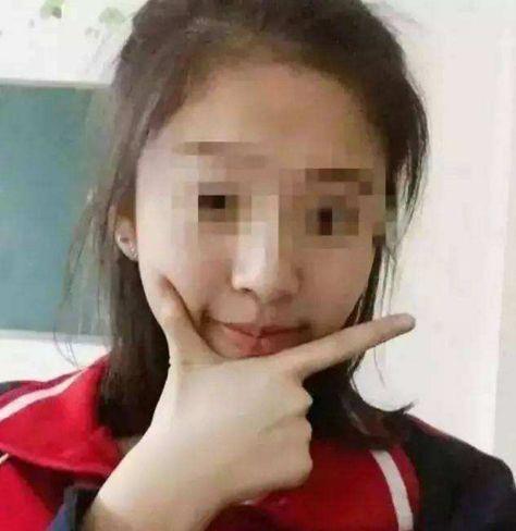 网贷案现高颜值女嫌犯吃瓜,网络迷雾中的“美女陷阱”揭秘”